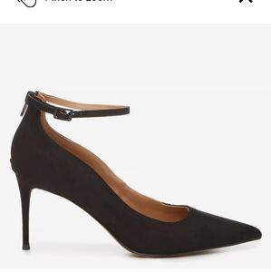 Jessica Simpson Sengazi Pump